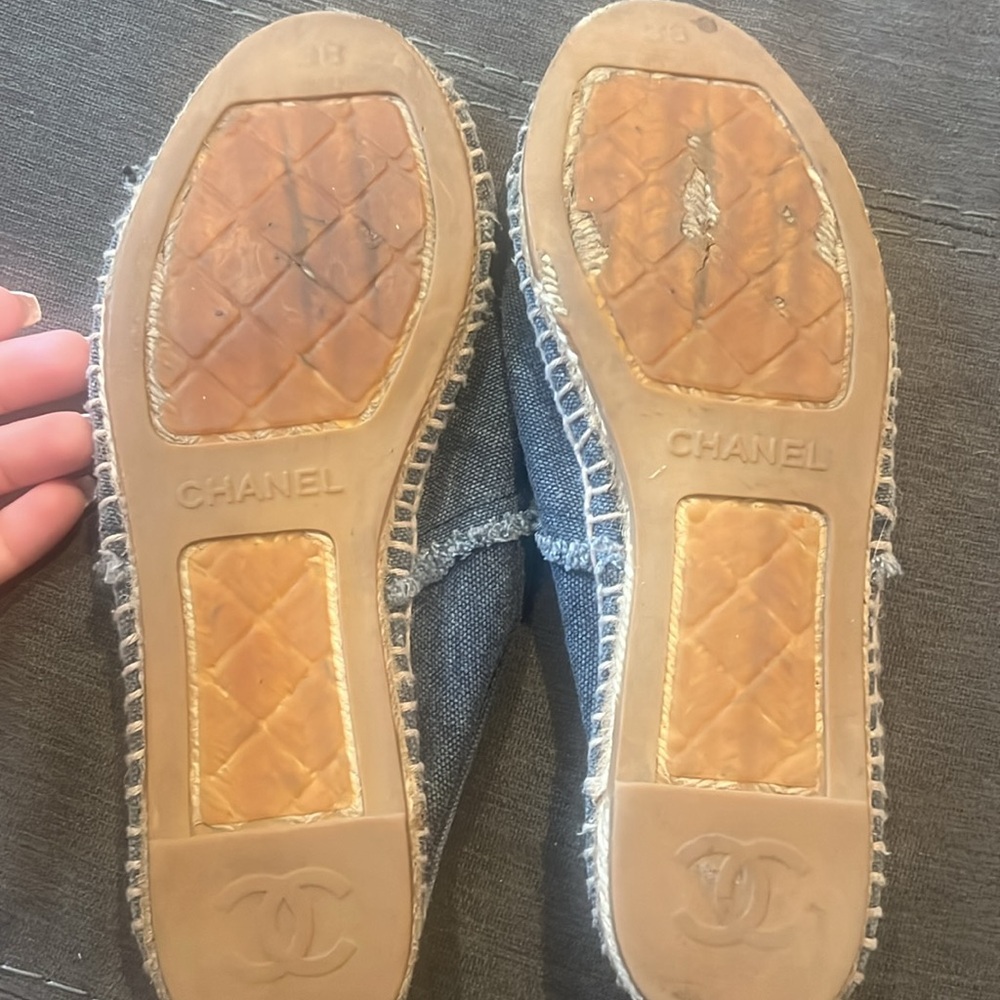 CC Espadrilles - Picture 2 of 3